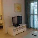 安巴尔海滩乌尼图萨公寓 * 卡尔佩